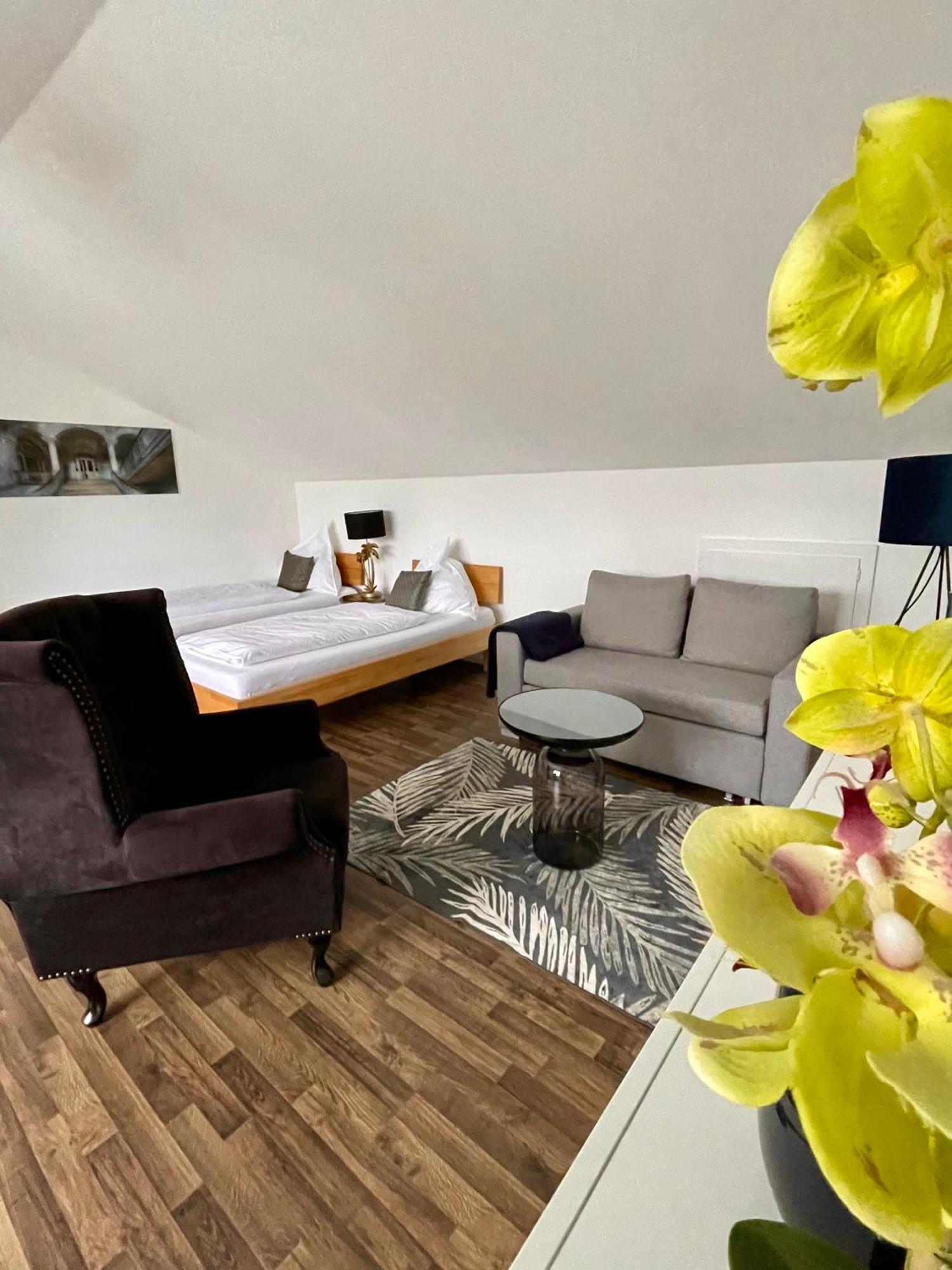 Apartment Living Швабах Екстер'єр фото